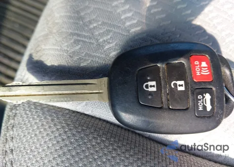 2016 Toyota Camry Le z USA, uszkodzony, nr VIN 4T4BF1FK6GR569204